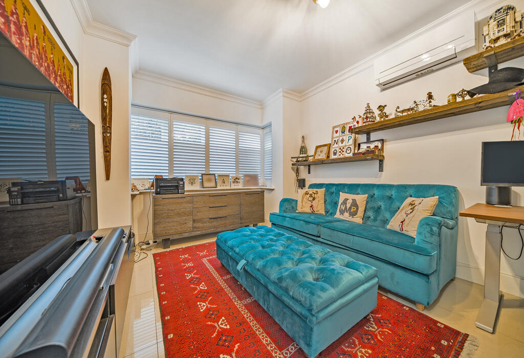 Additional image 8 of Hayes Lane, Bromley, BR2 9EA