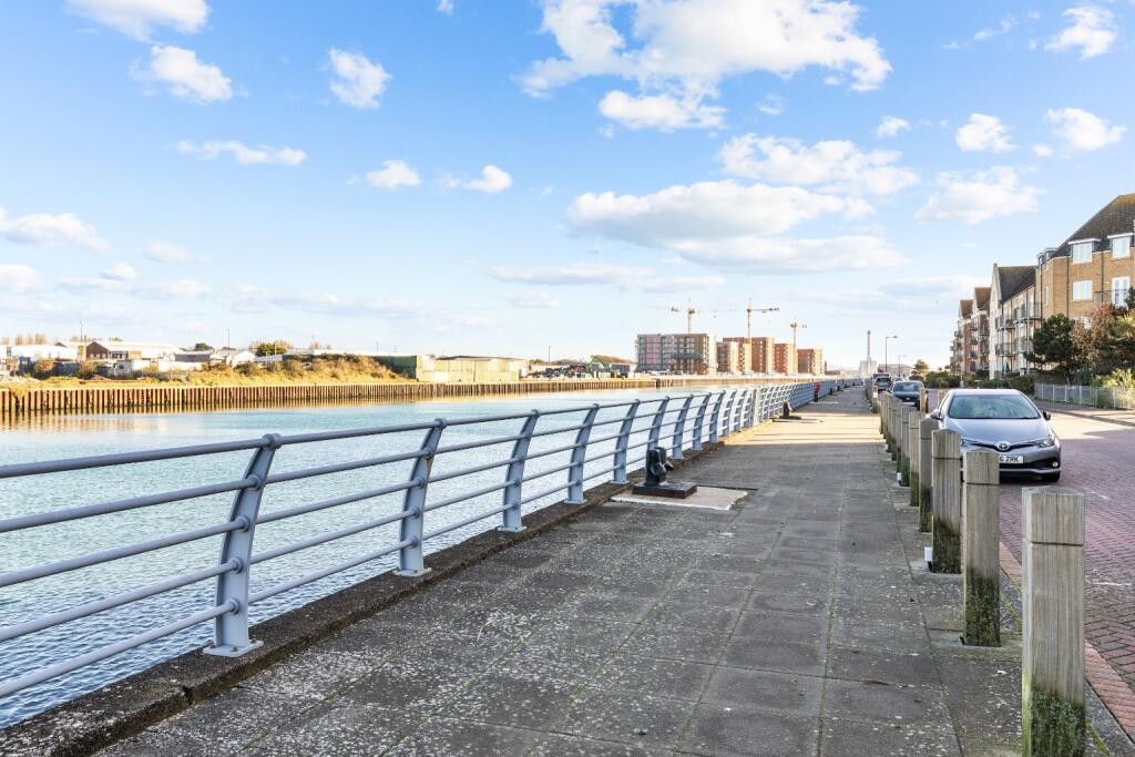 Additional image 11 of Bonaventure, Sussex Wharf, Shoreham Beach