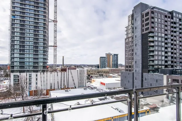 Additional image 26 of 404 King St Unit 610