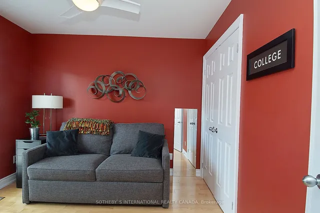 Additional image 34 of 1019B College St