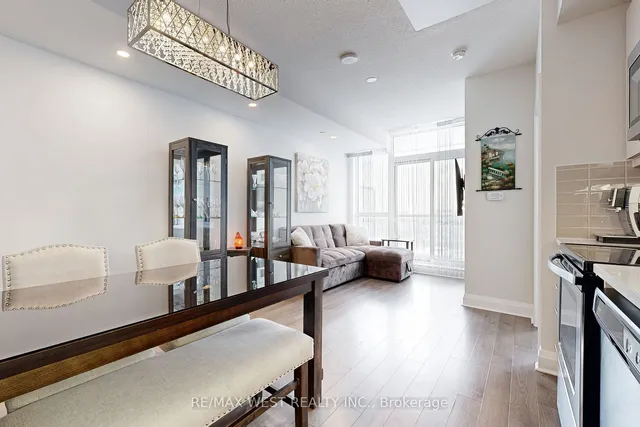 Additional image 17 of 17 Zorra St Unit 905