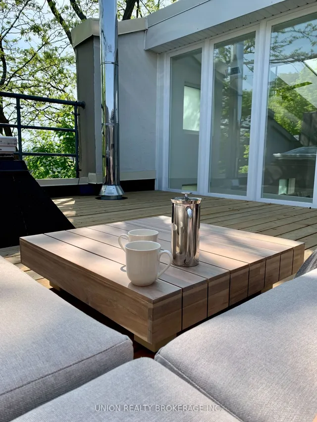 Additional image 24 of 6 Bartlett Ave Unit 1