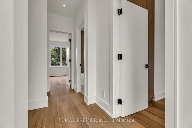 Additional image 14 of 5 Wadsworth Blvd