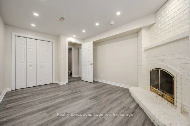 Additional image 37 of 28 Summerhill Cres