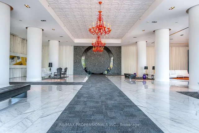 Additional image 22 of 88 Park Lawn Rd Unit 301