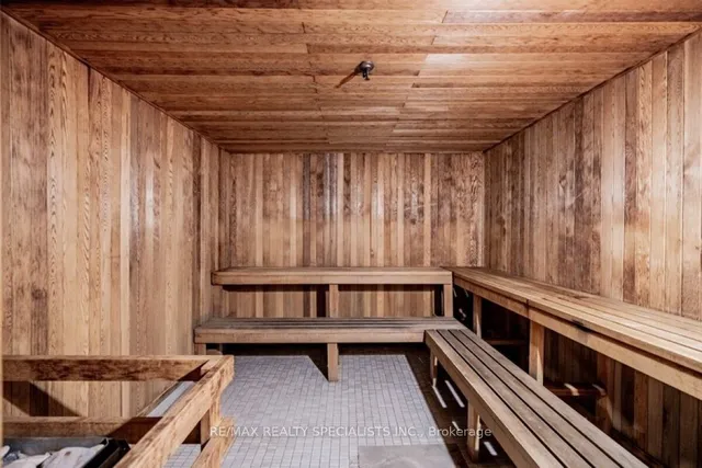 Additional image 34 of 61 Richview Rd Unit 602