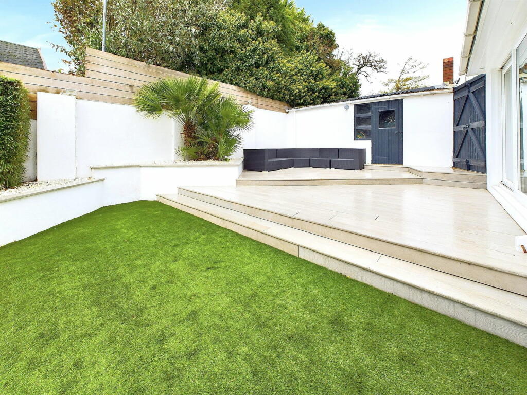 Additional image 23 of Mill Hill Close, Shoreham by Sea