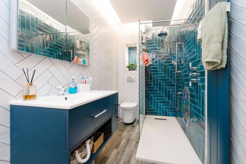 Additional image 24 of Brynheulog, High Street, Trelewis, Treharris