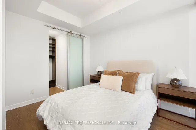 Additional image 14 of 90 Park Lawn Rd Unit 2815