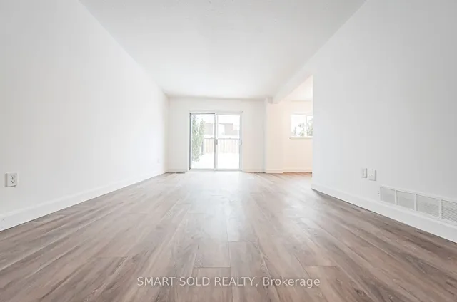 Additional image 8 of 25 Esterbrooke Ave Unit 113