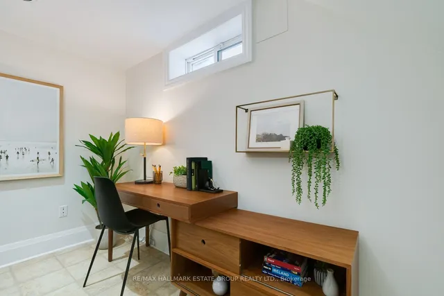 Additional image 29 of 9 Valhalla Blvd