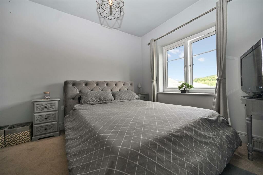 Additional image 10 of Dyehouse Court, Bradford