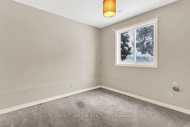 Additional image 16 of 962 Glasgow St