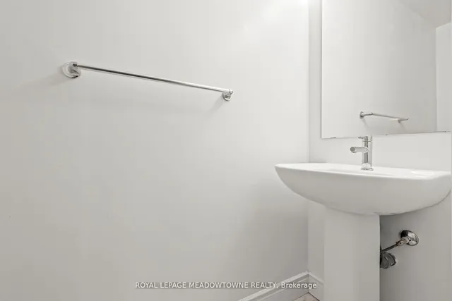 Additional image 21 of 1050 Main St Unit 809