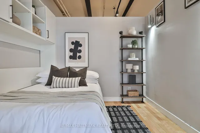 Additional image 28 of 326 Carlaw Ave Unit 215