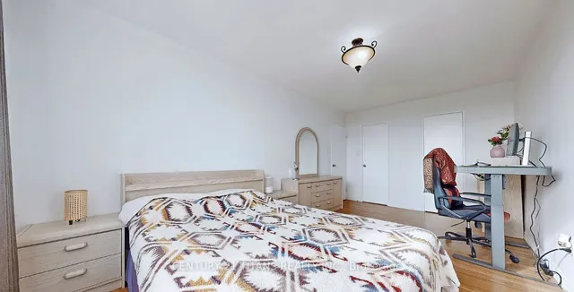 Additional image 10 of 180 Markham Rd Unit 718