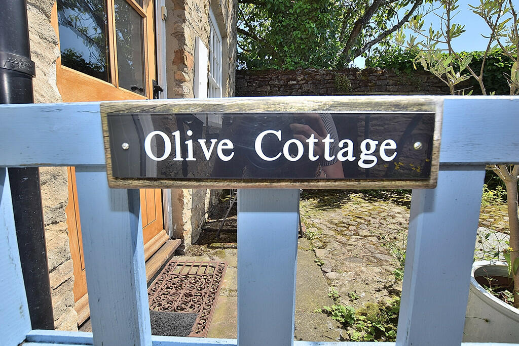 Additional image 12 of Youngs Yard, Richmond