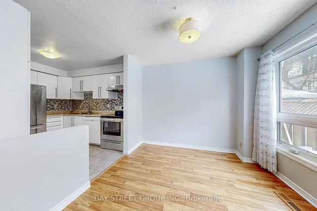 Additional image 11 of 1232 Guelph Line Unit 13