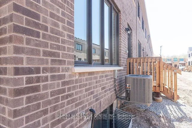 Additional image 40 of 1458 Watercress Way