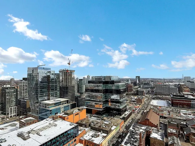 Additional image 37 of 70 Princess St Unit 2605