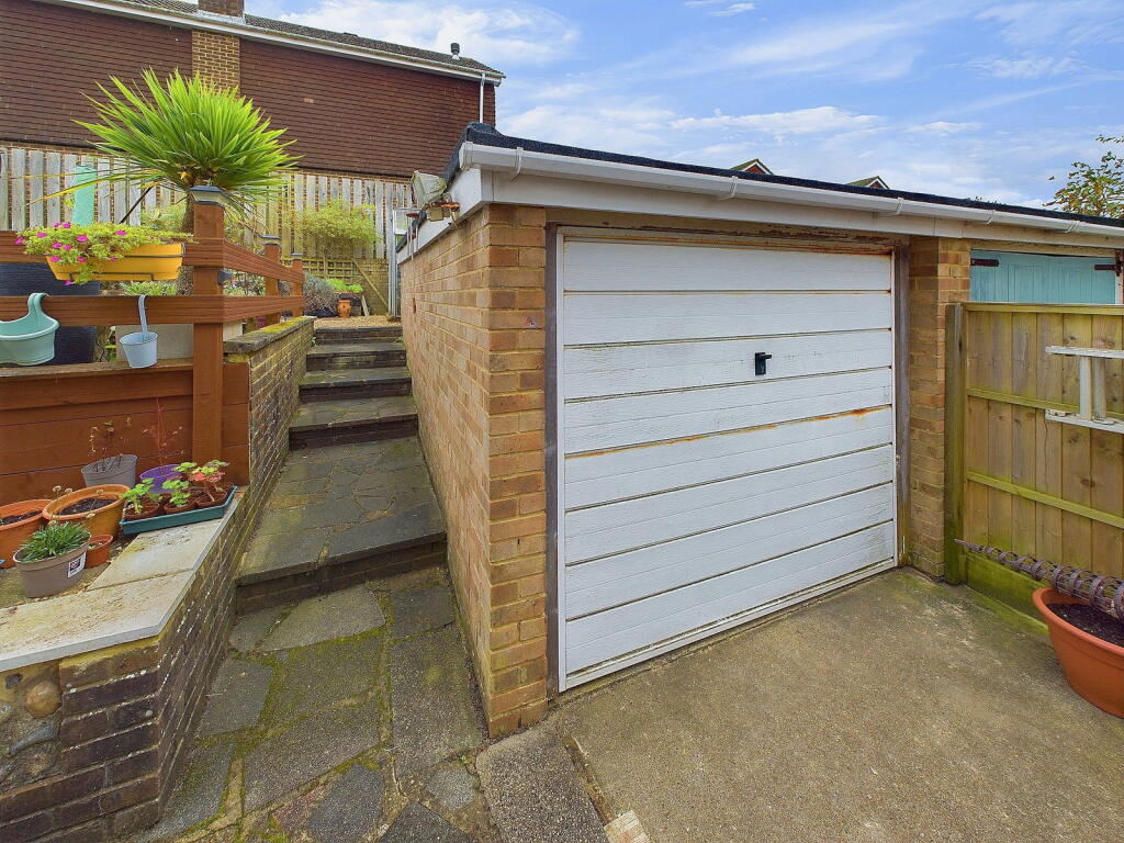 Additional image 21 of Amberley Close, Shoreham by Sea