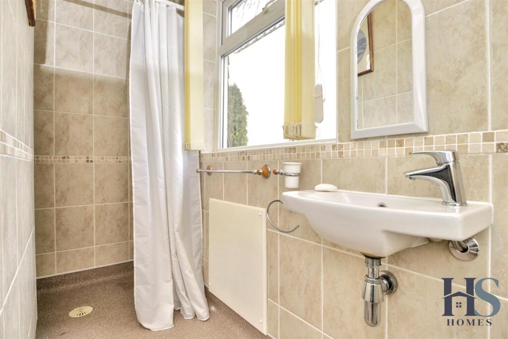 Additional image 5 of Haslucks Green Road, Shirley, Solihull