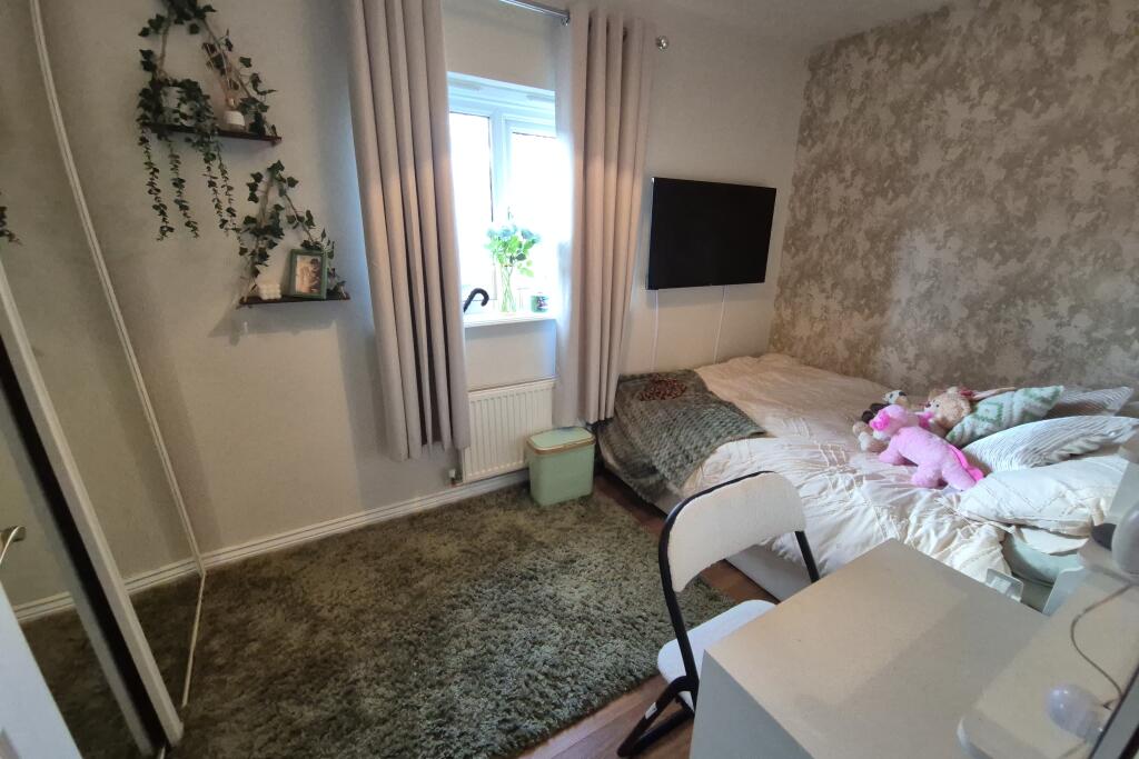 Additional image 17 of Uncle Bens Close, Oldbury, B69