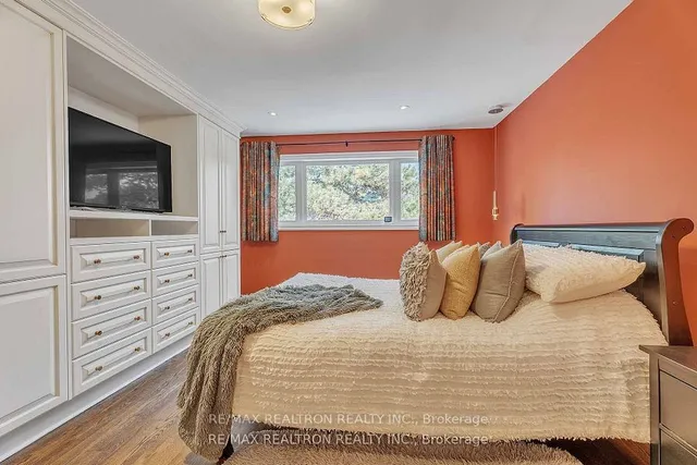 Additional image 28 of 47 Robinter Dr