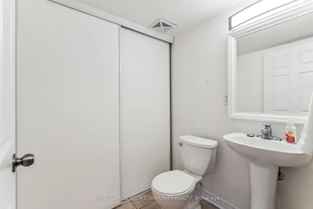 Additional image 33 of 207 Wellesley St Unit 103