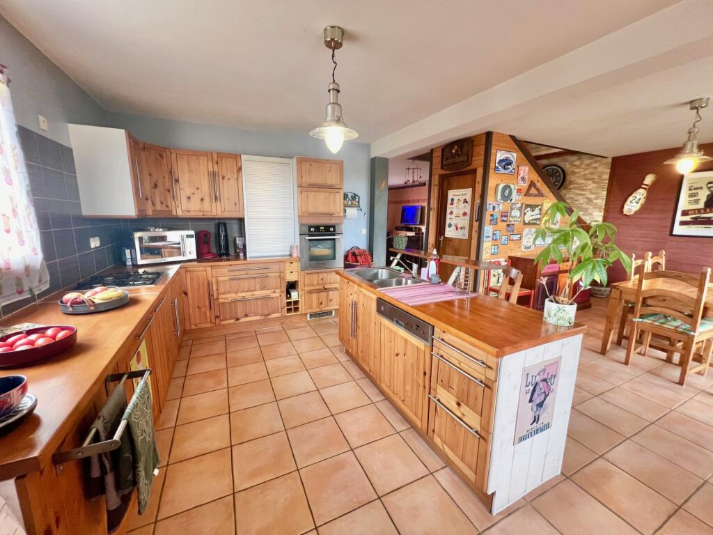 Primary image of 09210 St-ybars, France