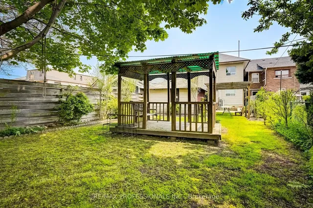 Additional image 29 of 636 Runnymede Rd