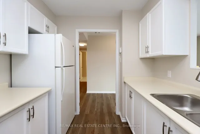 100 Millside Dr Unit 1201