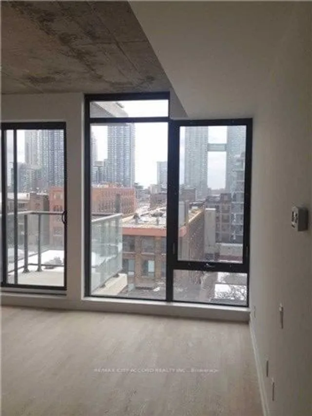 Additional image 2 of 560 King St Unit 718