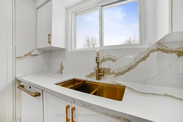 Additional image 12 of 621 Francis Rd