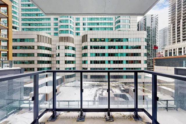 Additional image 33 of 87 Peter St Unit 617