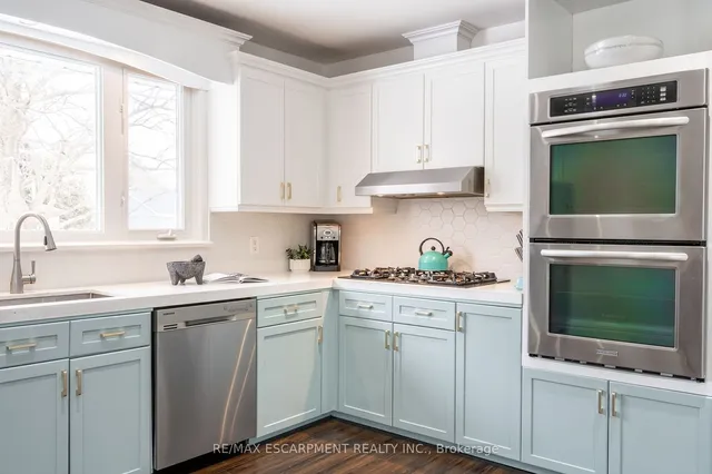 Additional image 11 of 5486 Randolph Cres