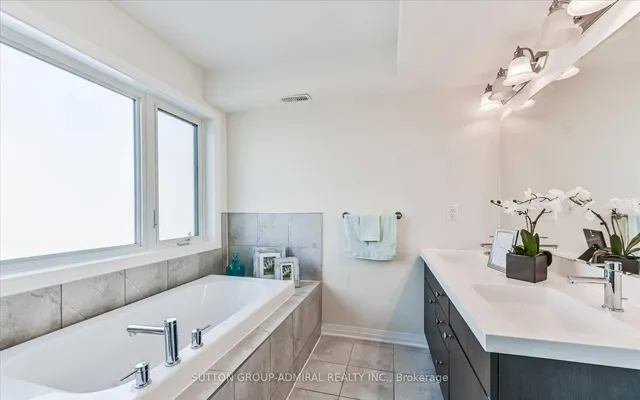 Additional image 17 of 19 Thomas Mulholland Dr