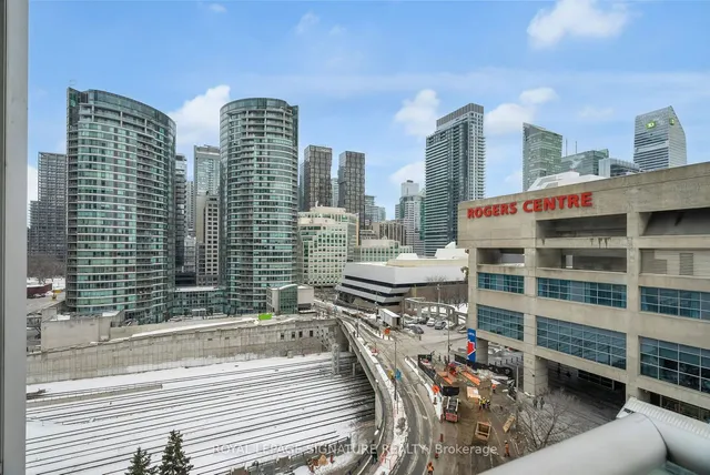 Additional image 21 of 81 Navy Wharf Crt Unit 1212