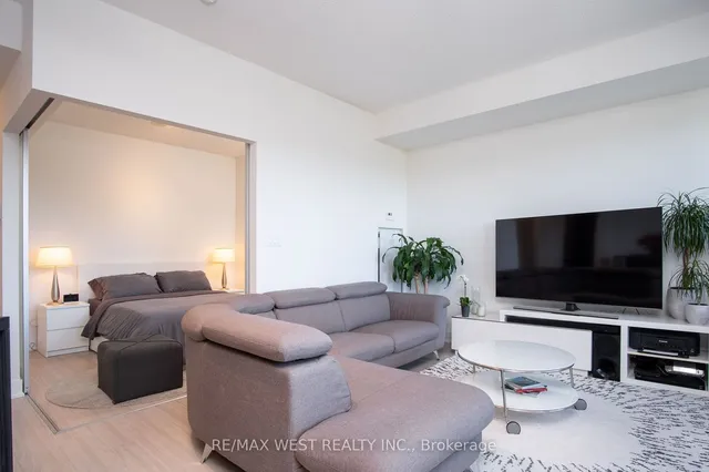 Additional image 20 of 99 The Donway Unit 519