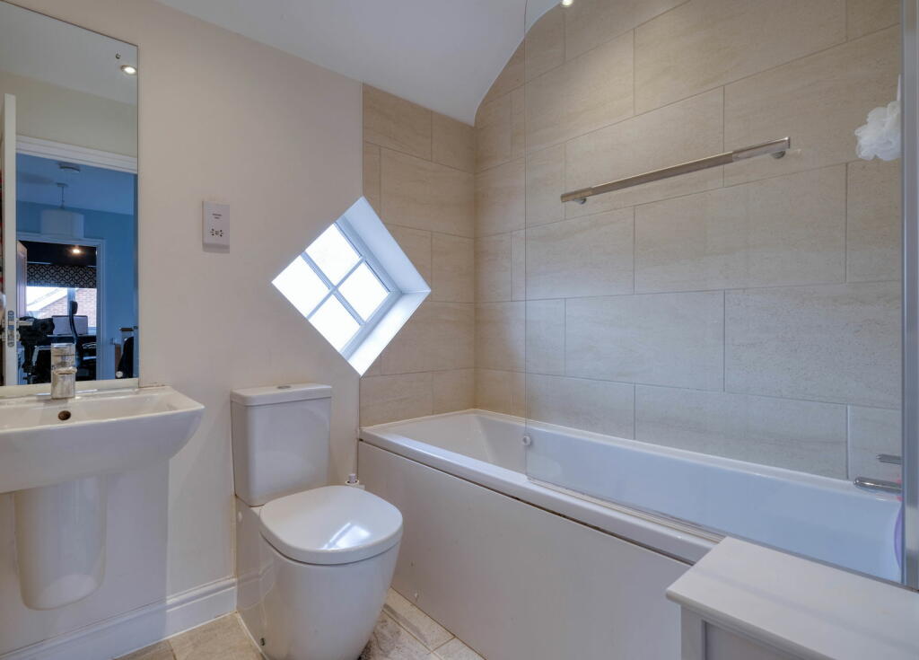 Additional image 8 of Turntable Avenue, Aston Fields, Bromsgrove, B60 3SP