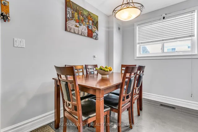 Additional image 15 of 10 Greenwood Cres