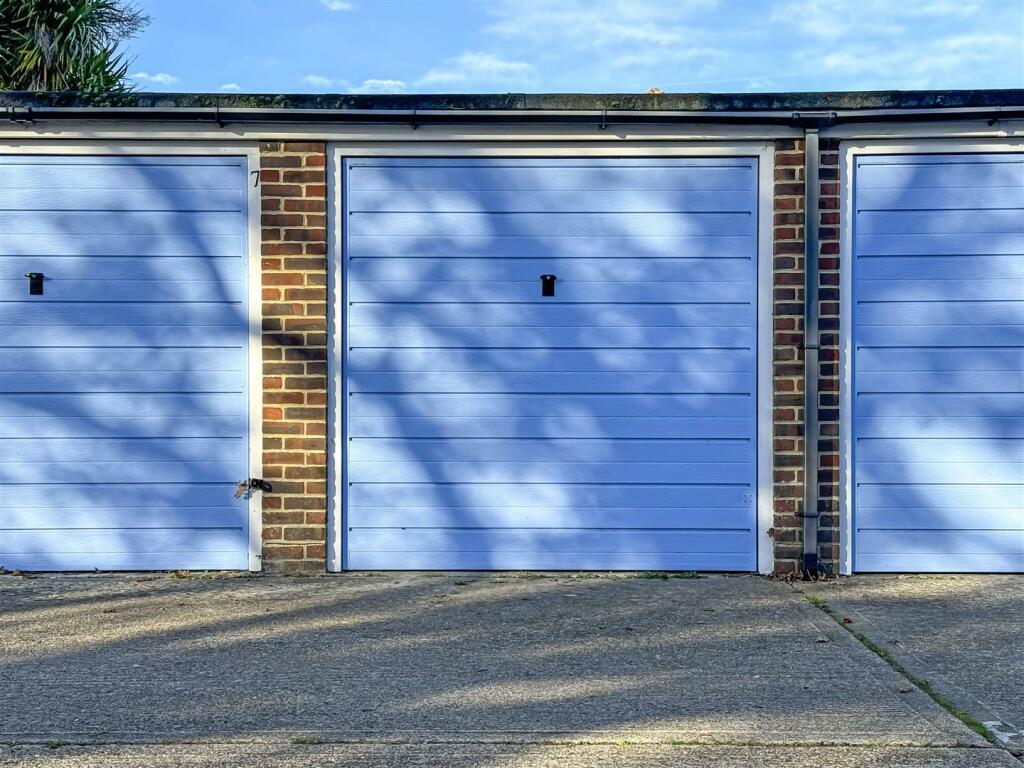 Additional image 9 of St. Floras Road, Littlehampton