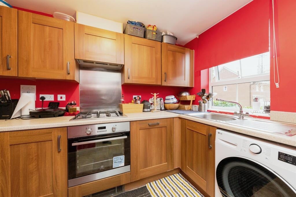 Additional image 15 of Sandpiper Close, Hatfield