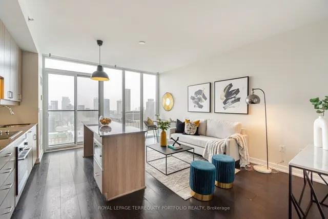 Additional image 12 of 426 University Ave Unit 3709