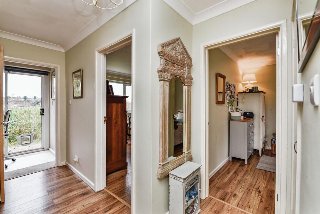 Additional image 21 of King Lane, Warminster