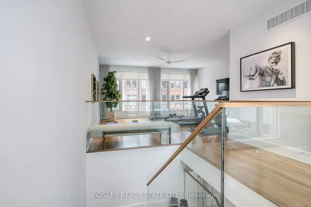 Additional image 23 of 70 Niagara St