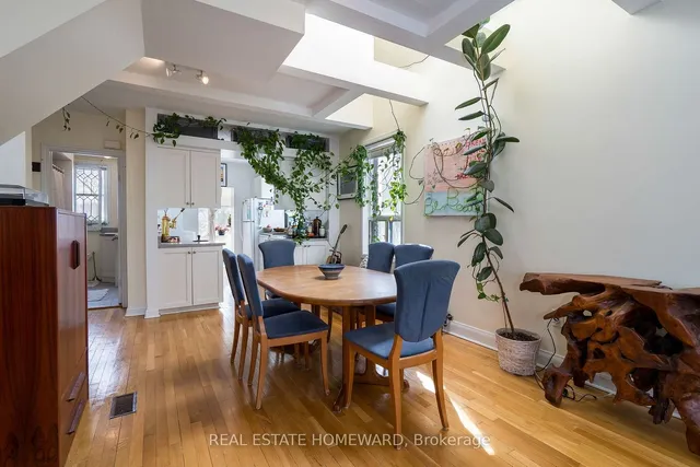 Additional image 33 of 125 Boultbee Ave