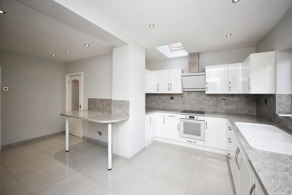 Additional image 5 of The Slough, Redditch