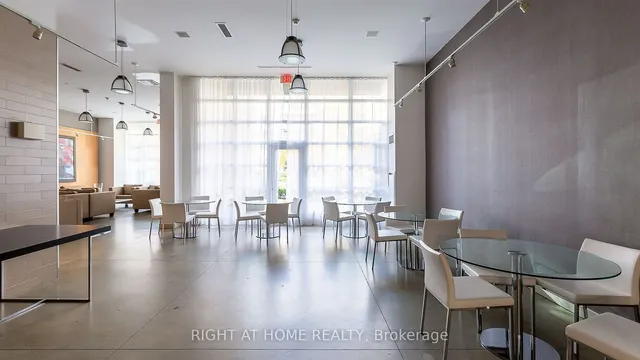 Additional image 25 of 380 Macpherson Ave Unit 314