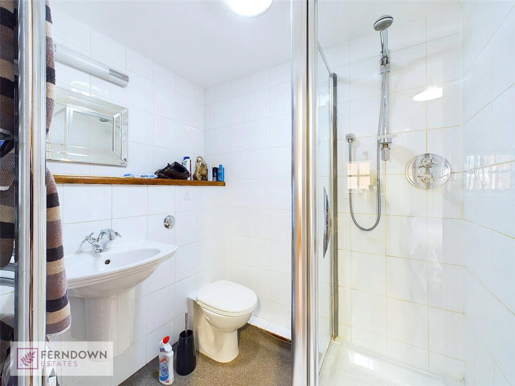 Additional image 19 of Holly Lane, Marston Green, B37